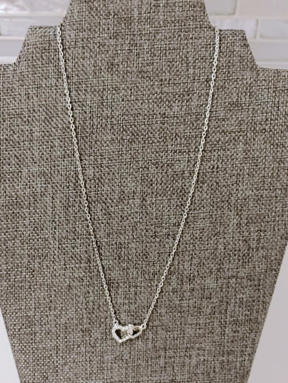 NWOT Nina Ricci Necklace 16" + 2" - Double Heart Pendant w/SHW